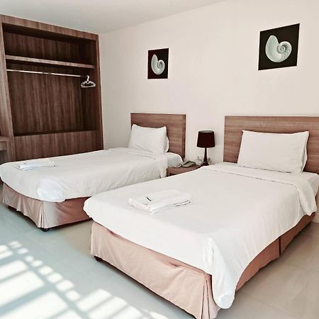 Similan Mansion Hotel Bangszen Kültér fotó