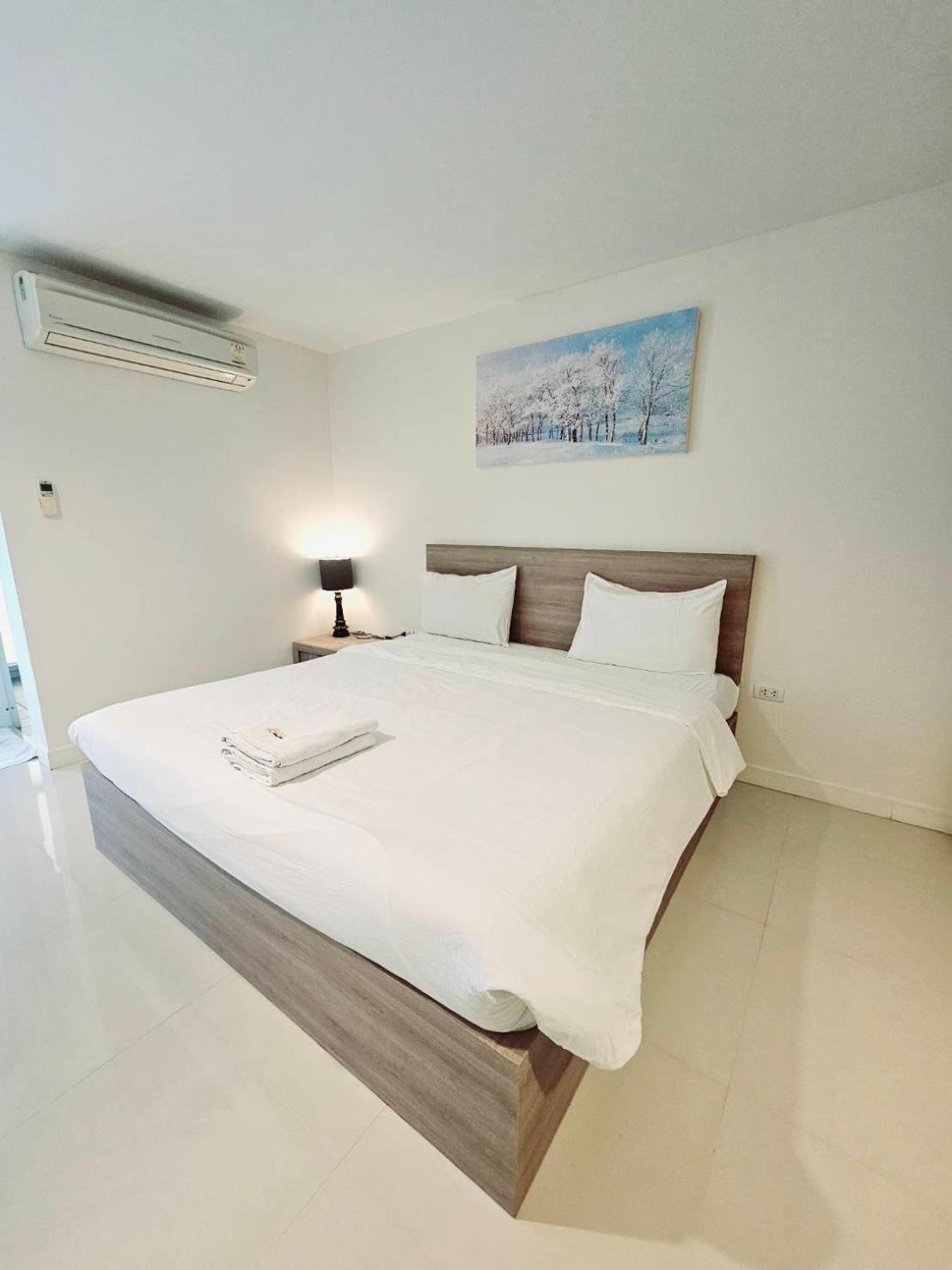 Similan Mansion Hotel Bangszen Kültér fotó
